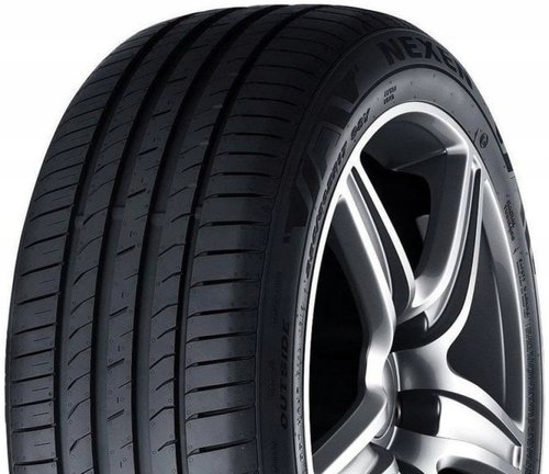Nexen N*Fera Primus 215/55 R18 95V
