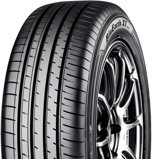 Yokohama Bluearth-XT AE61 235/50 R18 97V
